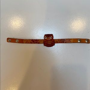 Leather bracelet